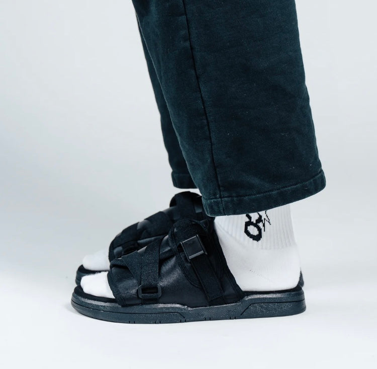STYLED UNISEX Draco  Slides